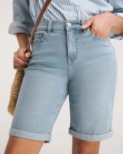 Authentic Light Wash 24/7 Knee Shorts -Deals Stylo Vex Store y01fc995746w